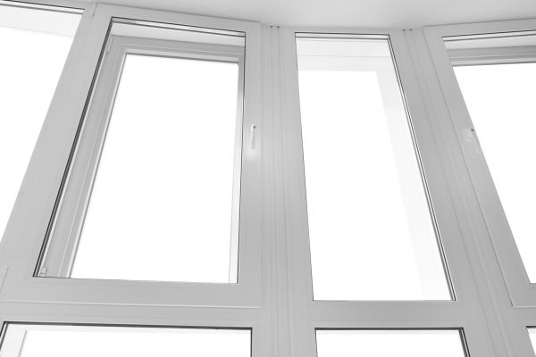 Cost of Storm Window Replacement in Edison