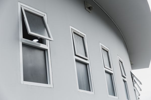 Cost of Awning Windows Installation in Edison